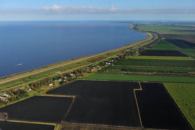 Florida Gov. Noncommittal on Water Storage Efforts to Cut Lake Okeechobee Discharges