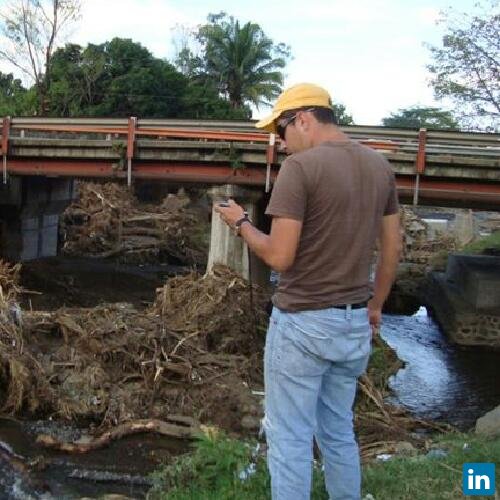 José Valles León, Ministerio de Medio Ambiente y Recursos Naturales